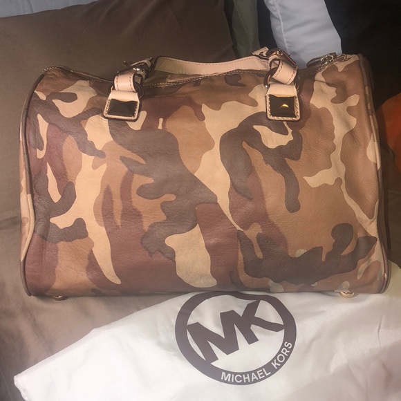 Vintage Michael Kors handbag with matching wallet - Picture 3 of 8